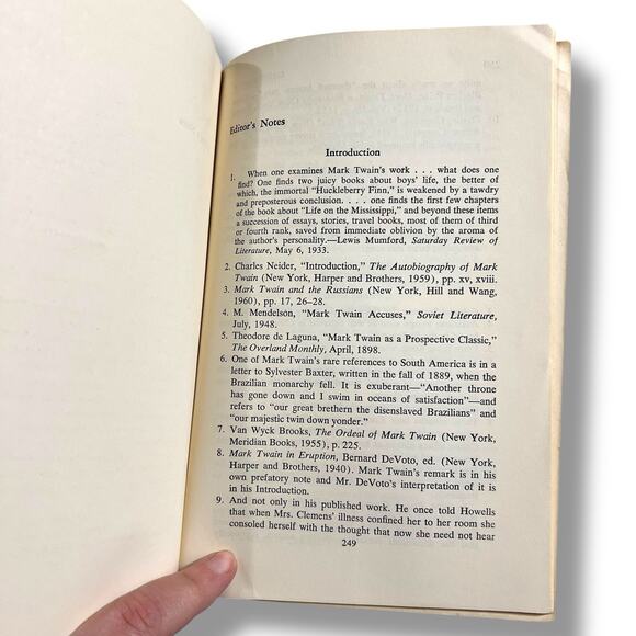 Vintage Mark Twain on the Damned Human Race Paperback Book 1963 - Picture 8 of 10